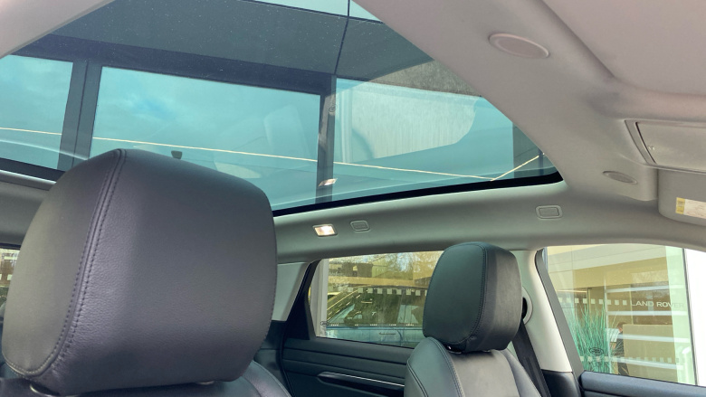 Land Rover Range Rover Evoque 1.5 P300e Evoque Edition 5dr Auto Hatchback